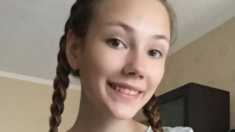 Hi! Let me be your pretty little cumslut...